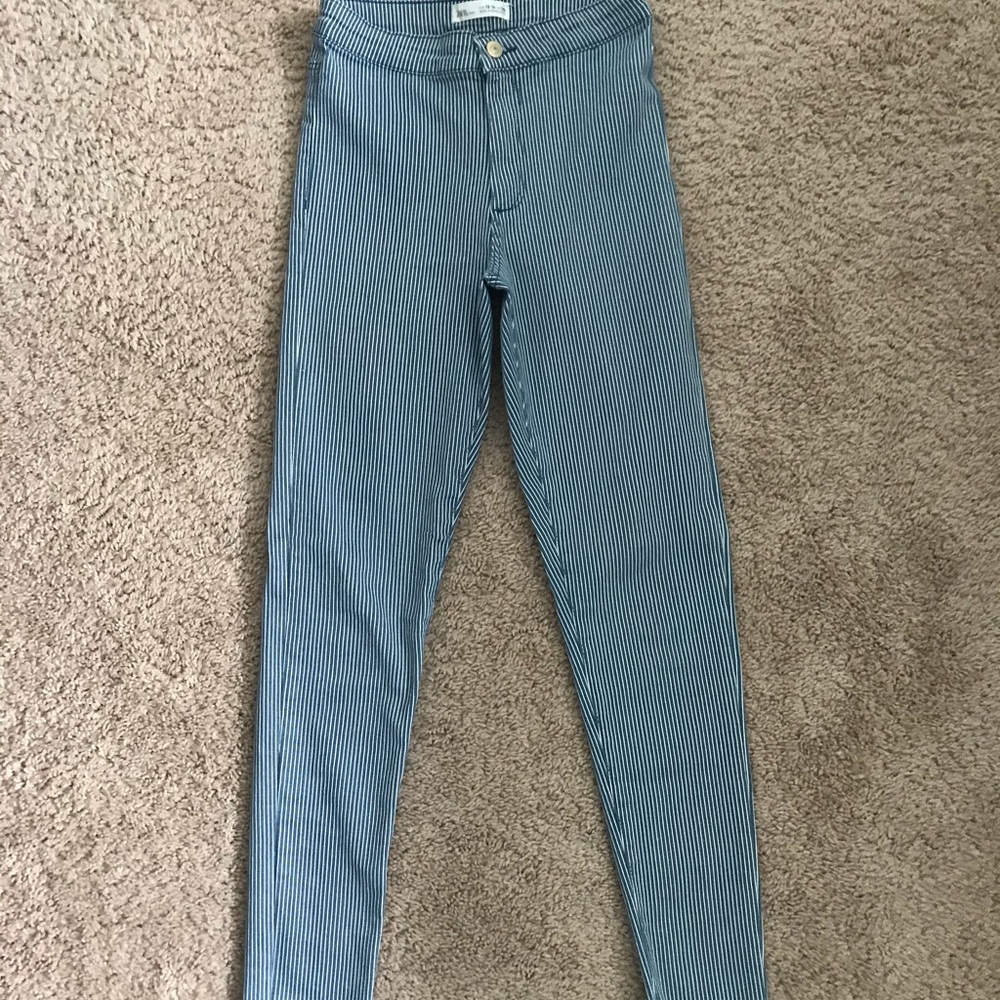 Zara kids blue and white stripe jeggings